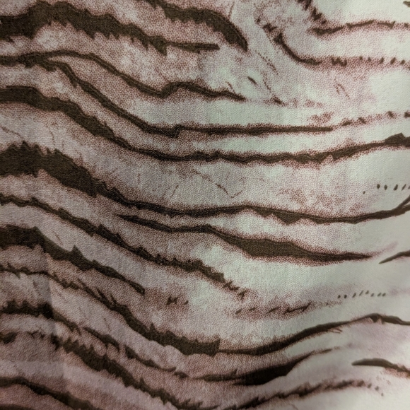 Lulu's peplum m super cute - Picture 10 of 10